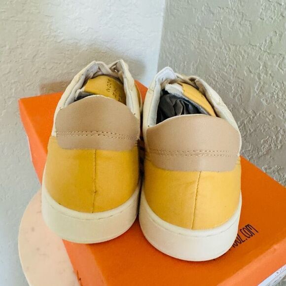 Miz Mooz Veronica Leather Sneaker Lightweight Yellow/White Size 7.5 Euro 38, NWT - Picture 13 of 17